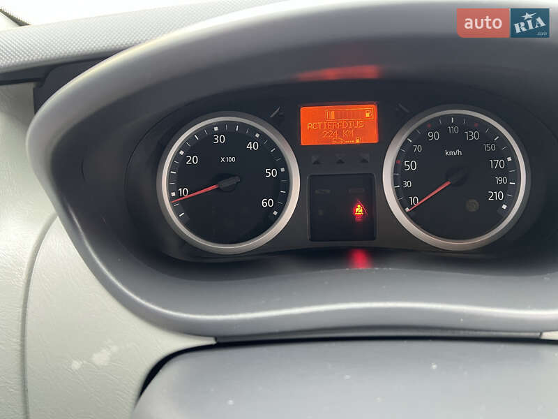 Минивэн Renault Trafic 2012 в Львове