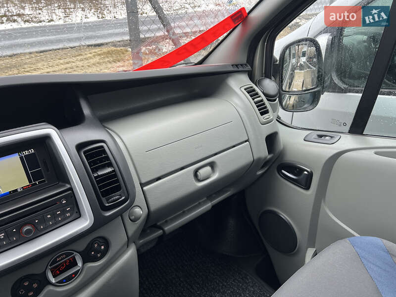 Минивэн Renault Trafic 2012 в Львове