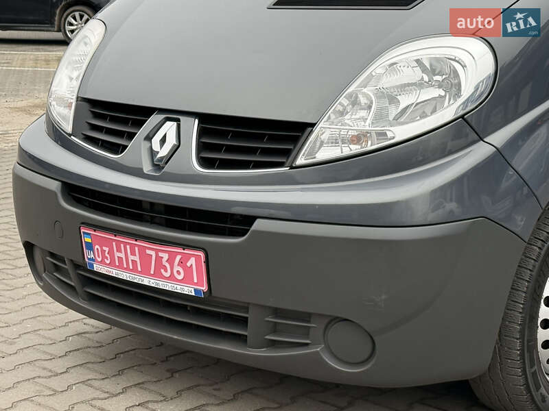 Грузовой фургон Renault Trafic 2014 в Ровно