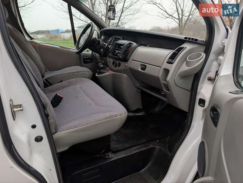 Минивэн Renault Trafic 2001 в Здолбунове