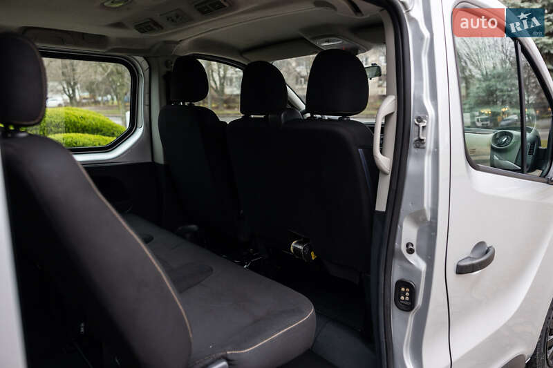 Минивэн Renault Trafic 2017 в Луцке