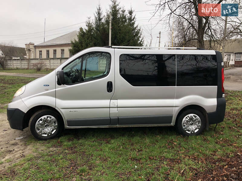 Мінівен Renault Trafic 2007 в Кам'янці