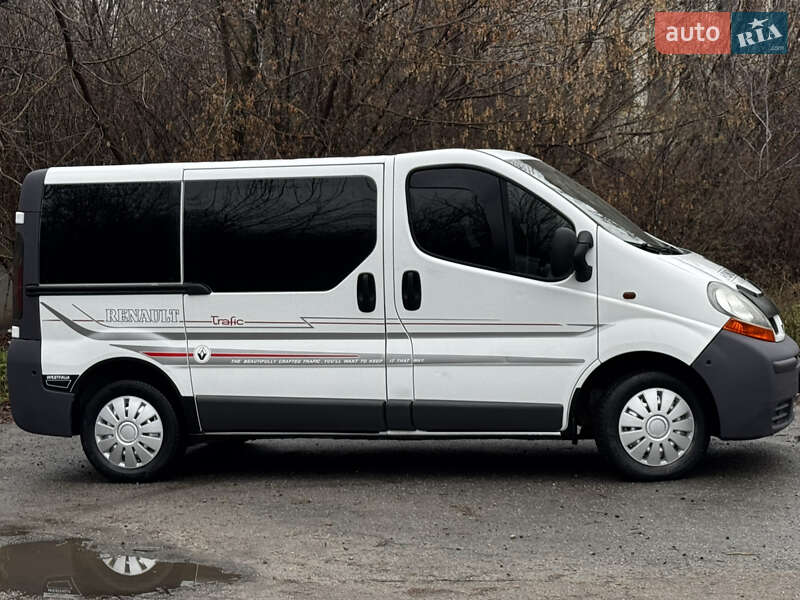 Минивэн Renault Trafic 2004 в Виннице