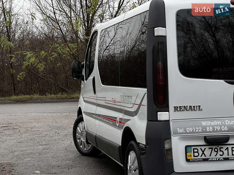 Минивэн Renault Trafic 2004 в Виннице