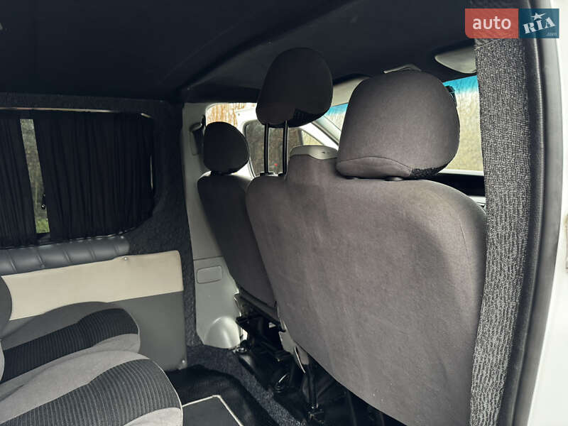 Минивэн Renault Trafic 2004 в Виннице