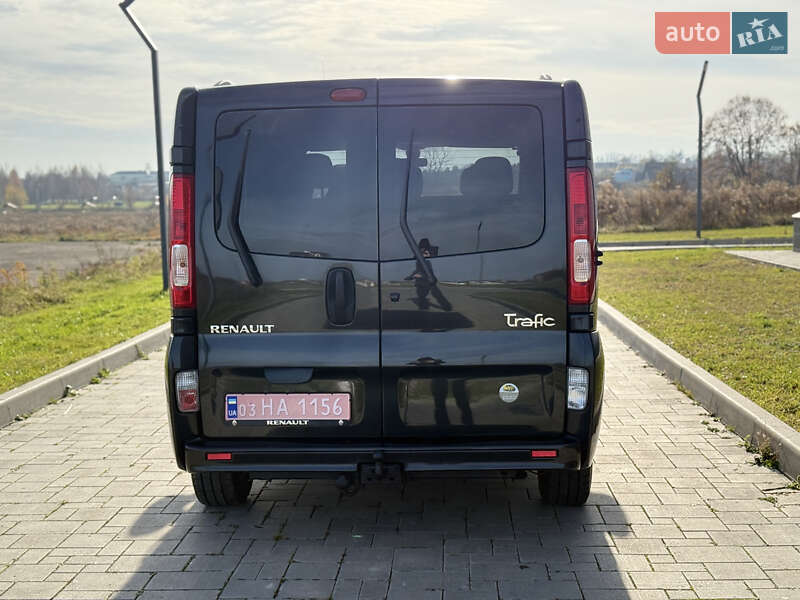 Минивэн Renault Trafic 2014 в Ровно фото 13 Минивэн Renault Trafic 2014 в Ровно