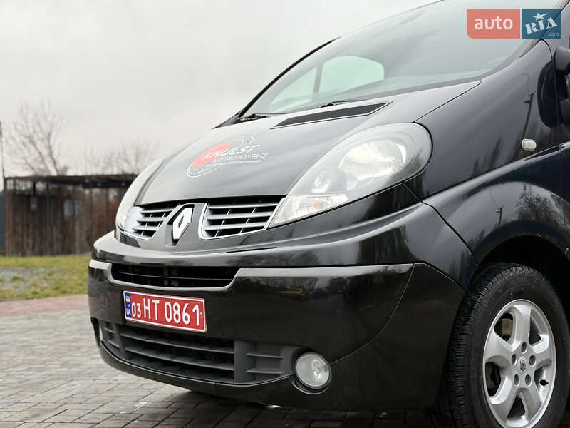 Грузовой фургон Renault Trafic 2012 в Ровно