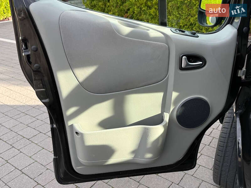 Мінівен Renault Trafic 2014 в Стрию фото 42 Мінівен Renault Trafic 2014 в Стрию