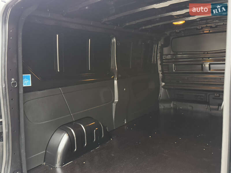 Грузовой фургон Renault Trafic 2021 в Киеве фото 94 Грузовой фургон Renault Trafic 2021 в Киеве