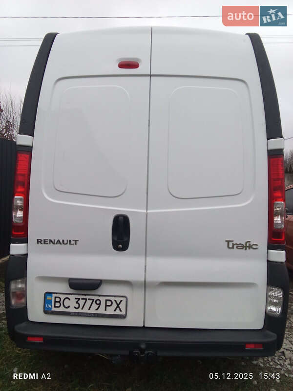 Грузовой фургон Renault Trafic 2012 в Львове
