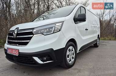 Грузовой фургон Renault Trafic 2022 в Казатине