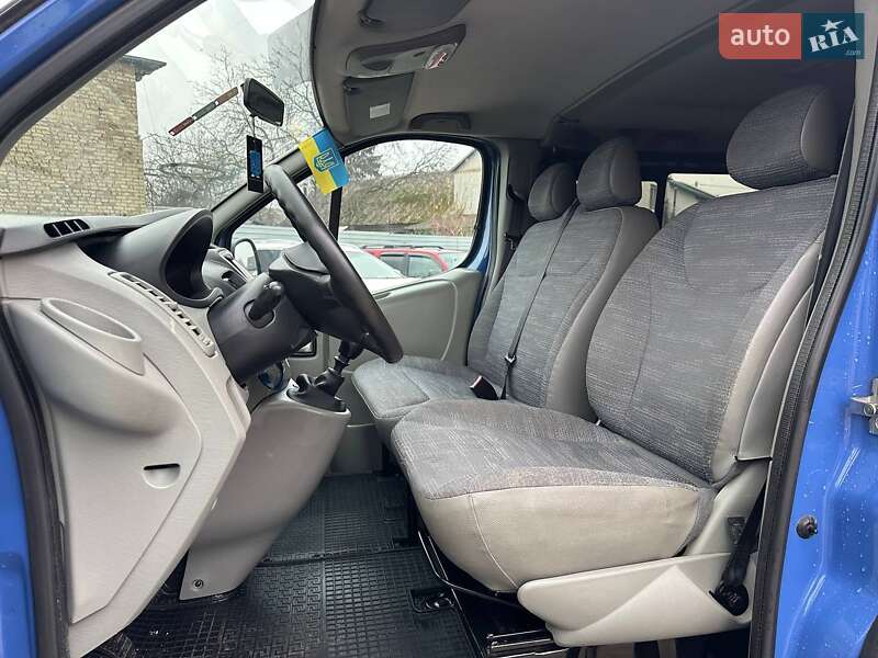 Минивэн Renault Trafic 2011 в Киеве