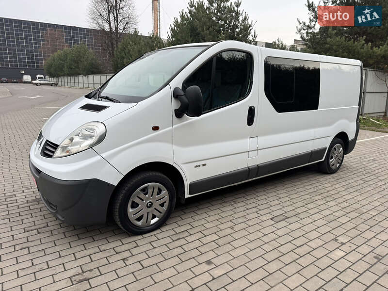 Renault Trafic 2011 Renault Trafic 2011