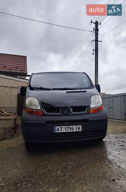 Грузовой фургон Renault Trafic 2005 в Ивано-Франковске