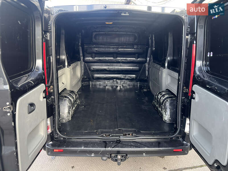 Вантажний фургон Renault Trafic 2011 в Стрию