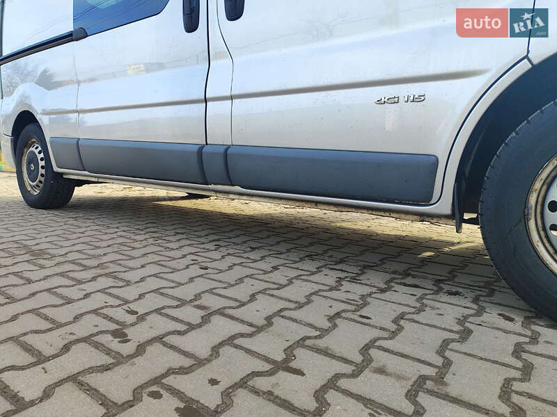 Грузопассажирский фургон Renault Trafic 2012 в Киеве фото 16 Грузопассажирский фургон Renault Trafic 2012 в Киеве