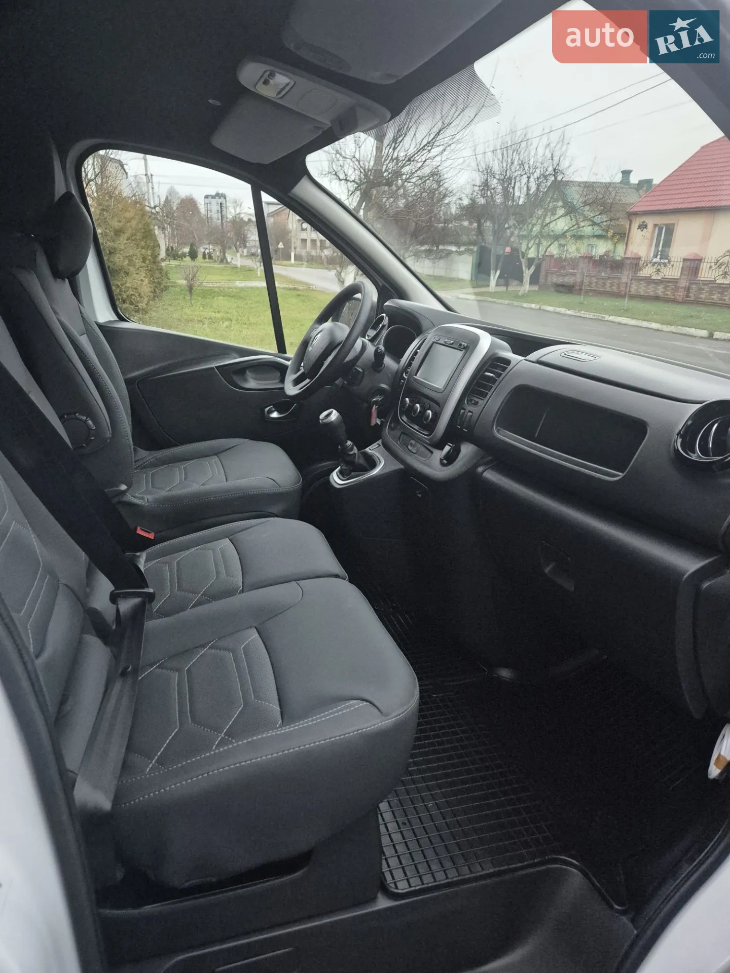 2021 Renault Trafic - мініатюра 11