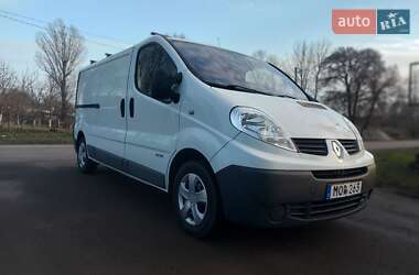 Вантажний фургон Renault Trafic 2014 в Рівному