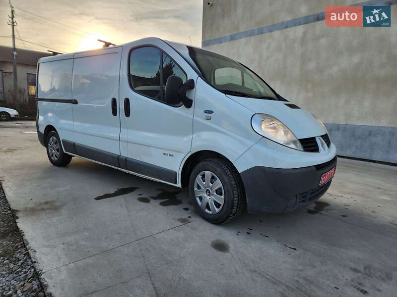 Renault Trafic 2012