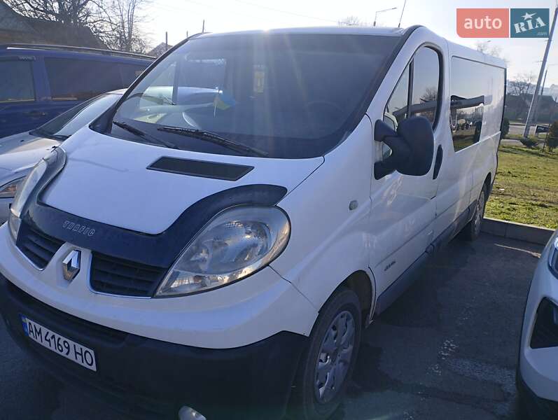 Renault Trafic 2011