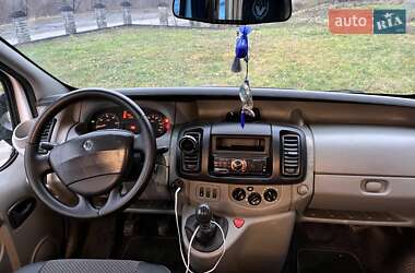 Минивэн Renault Trafic 2007 в Тячеве