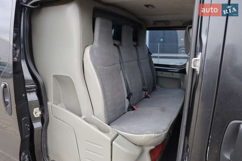 Мінівен Renault Trafic 2009 в Луцьку