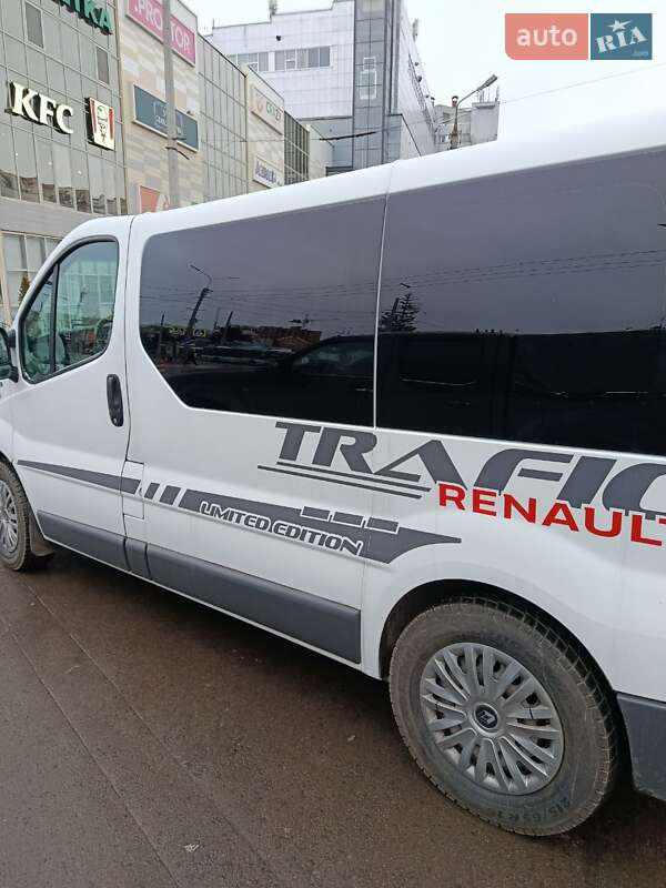 Мінівен Renault Trafic 2010 в Сумах