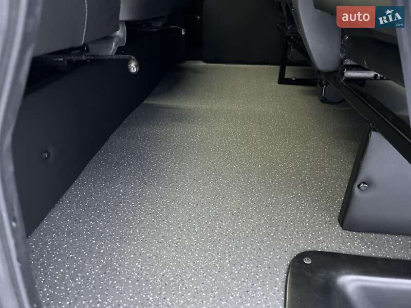 Минивэн Renault Trafic 2020 в Хмельницком