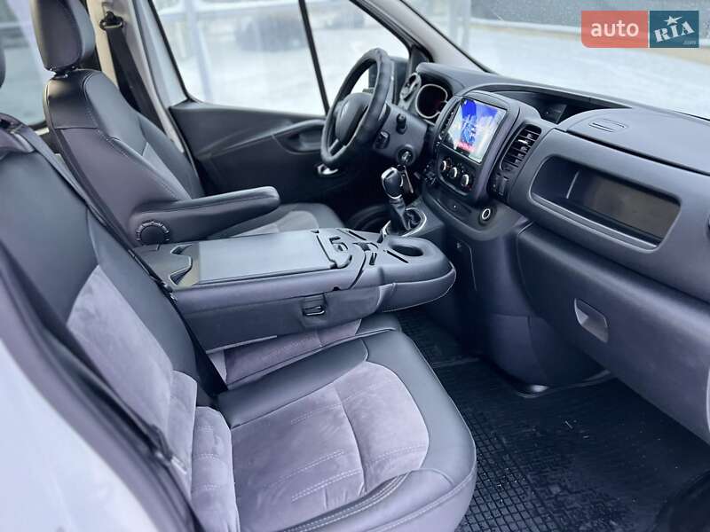 Минивэн Renault Trafic 2020 в Хмельницком