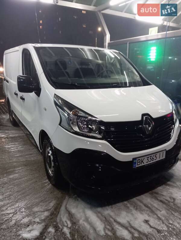 2017 Renault Trafic, VIN VF1FL000557855971:plate — photo 1 (autoria)