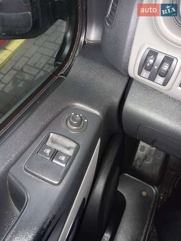 Грузовой фургон Renault Trafic 2017 в Ровно фото 7 Грузовой фургон Renault Trafic 2017 в Ровно