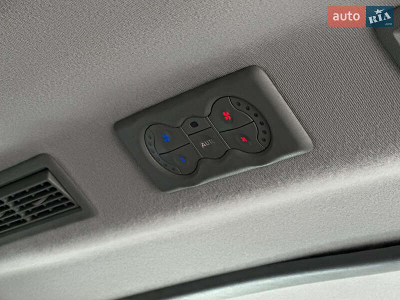 Минивэн Renault Trafic 2013 в Стрые