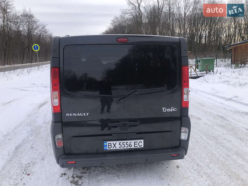 Грузопассажирский фургон Renault Trafic 2012 в Красилове