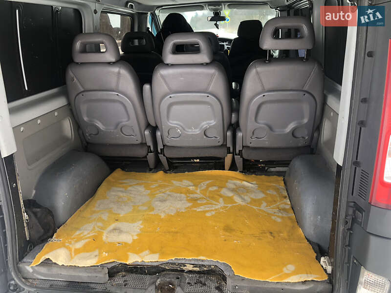 Грузопассажирский фургон Renault Trafic 2012 в Красилове