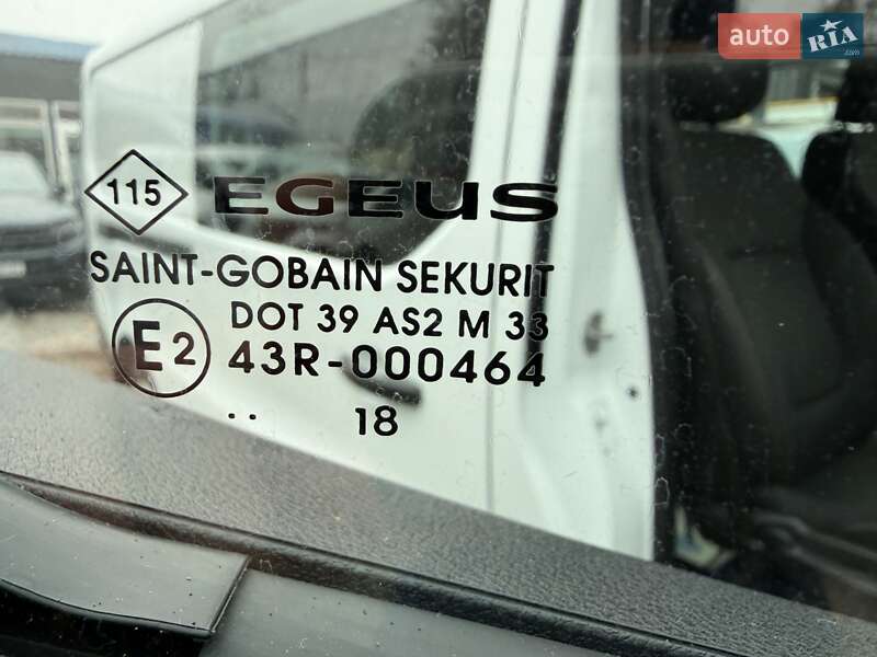 Грузопассажирский фургон Renault Trafic 2018 в Одессе фото 30 Грузопассажирский фургон Renault Trafic 2018 в Одессе