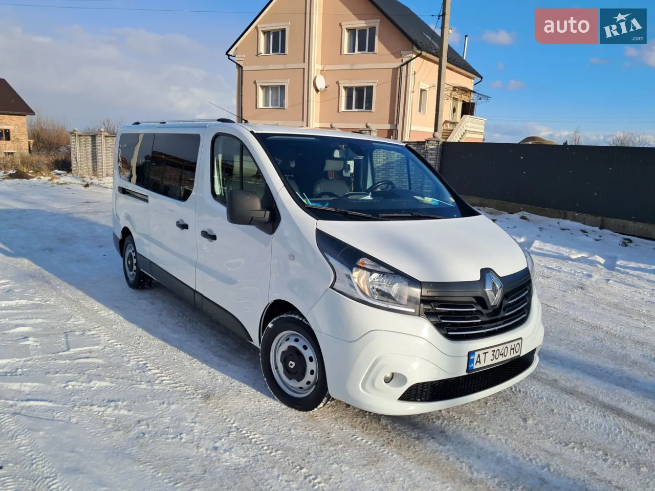 2015 Renault Trafic - мініатюра 36
