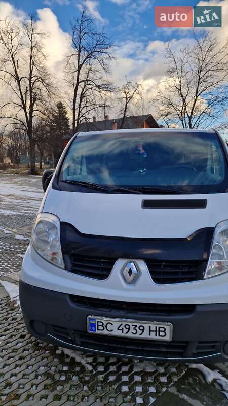 Мінівен Renault Trafic 2010 в Самборі фото 6 Мінівен Renault Trafic 2010 в Самборі