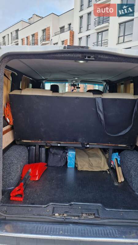 Мінівен Renault Trafic 2010 в Самборі фото 9 Мінівен Renault Trafic 2010 в Самборі