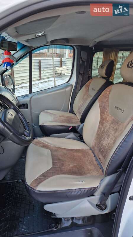 Мінівен Renault Trafic 2010 в Самборі фото 16 Мінівен Renault Trafic 2010 в Самборі