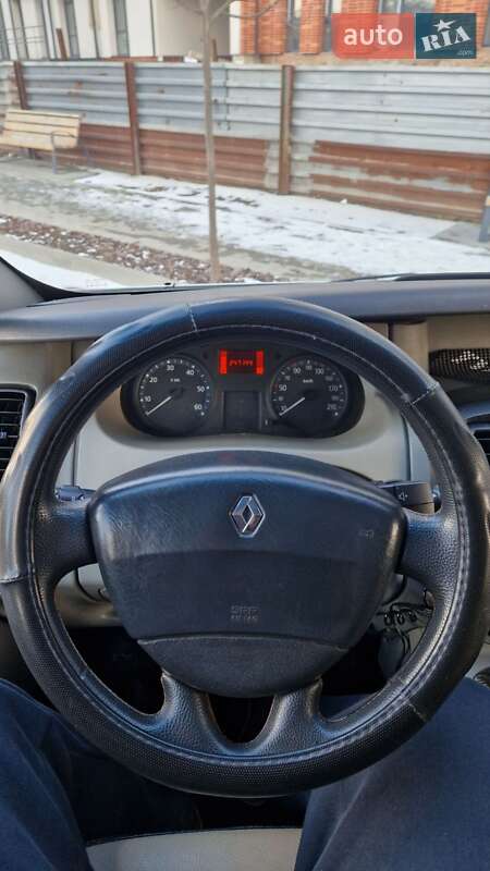 Мінівен Renault Trafic 2010 в Самборі фото 17 Мінівен Renault Trafic 2010 в Самборі
