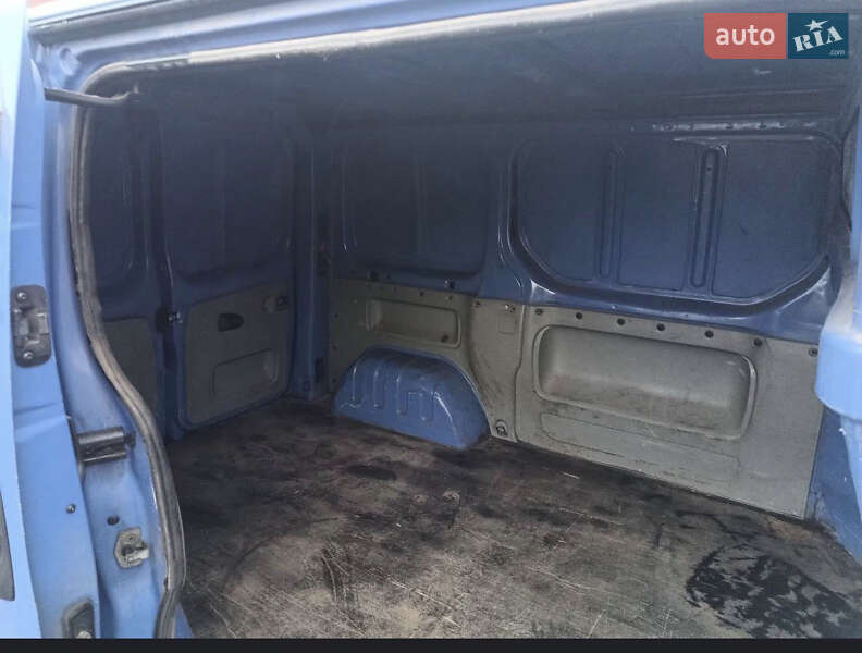 Минивэн Renault Trafic 2004 в Сумах фото 7 Минивэн Renault Trafic 2004 в Сумах