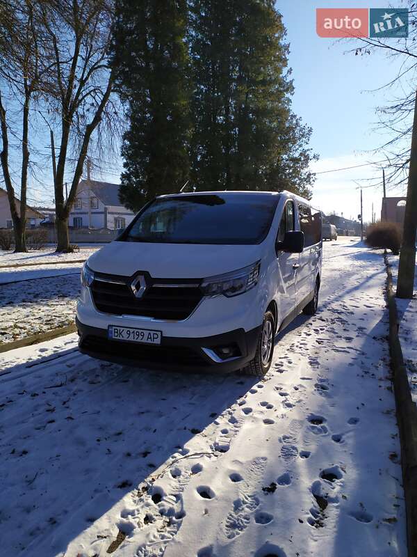 Минивэн Renault Trafic 2022 в Ровно
