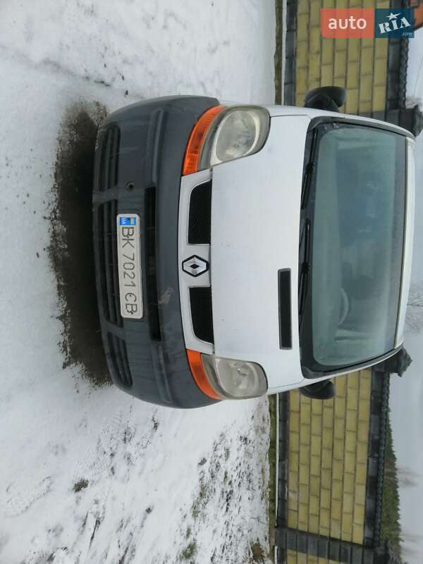 Грузовой фургон Renault Trafic 2001 в Сарнах фото 5 Грузовой фургон Renault Trafic 2001 в Сарнах