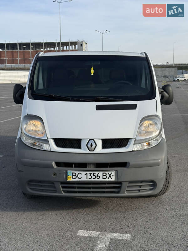 Минивэн Renault Trafic 2005 в Львове
