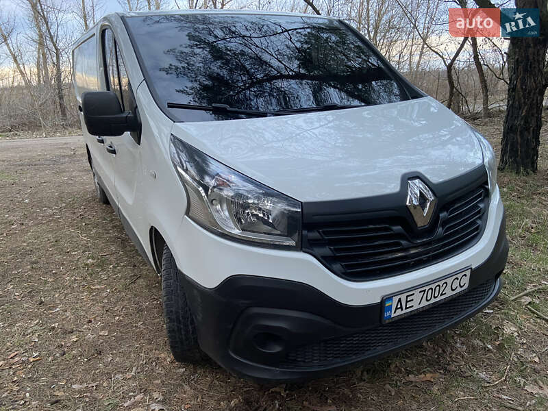 Грузовой фургон Renault Trafic 2016 в Днепре