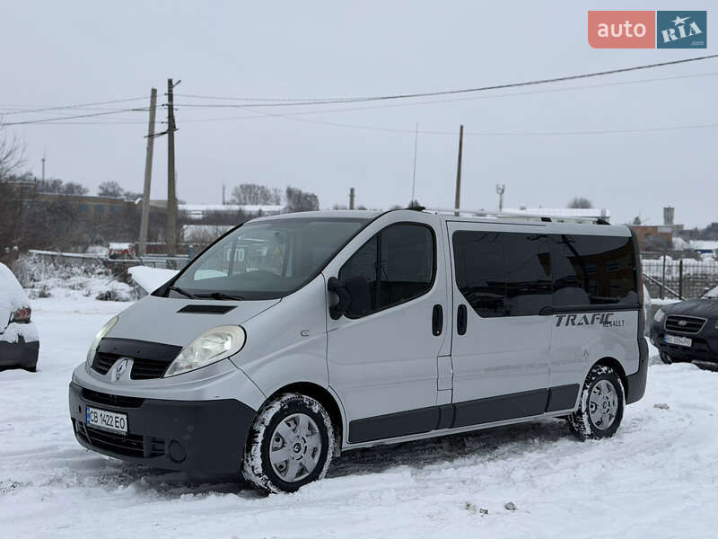 Минивэн Renault Trafic 2011 в Ровно