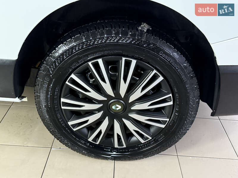 Минивэн Renault Trafic 2021 в Киеве