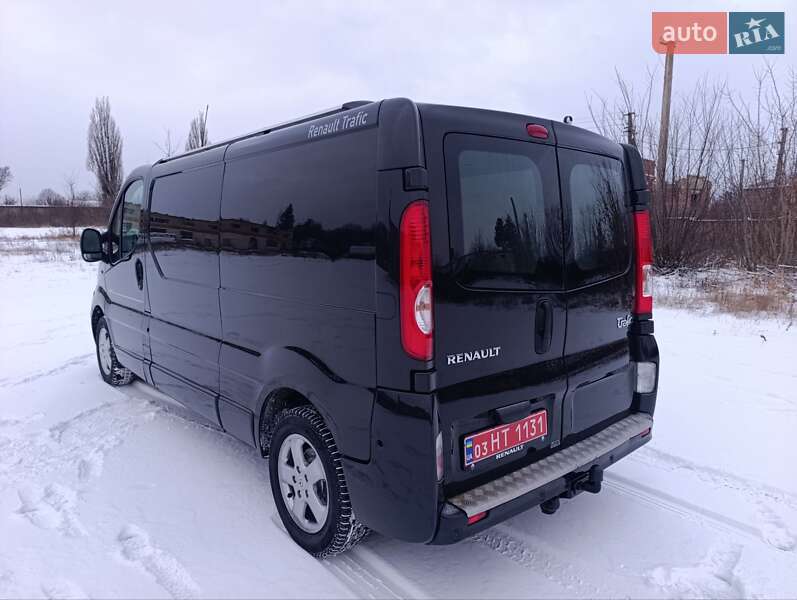 Вантажний фургон Renault Trafic 2013 в Василькові