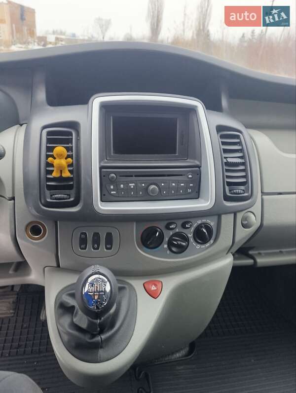 Вантажний фургон Renault Trafic 2013 в Василькові