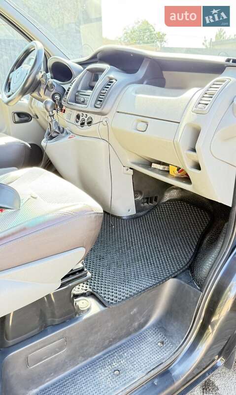 Микроавтобус грузовой (до 3,5т) Renault Trafic 2012 в Никополе